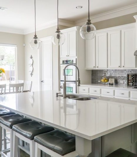 clean kitchen by Ottawa Cleaning Services